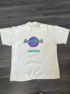 Vintage Single Stitch 90’s Chicago Hard Rock Cafe White Tee XL